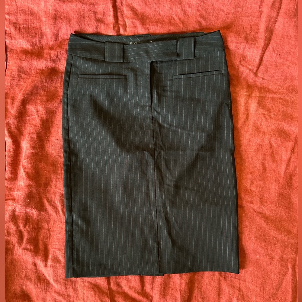 Rampage navy blue pinstripe pencil skirt